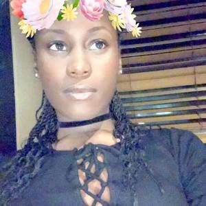 Meet your Posher, Tesha